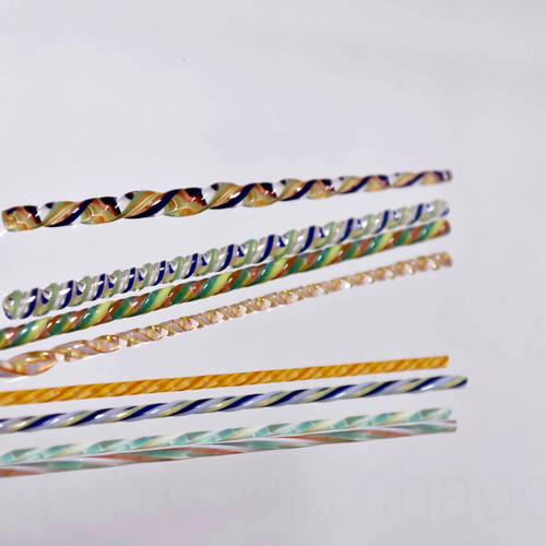 モレッティの細く細密なツイストガラス棒、ガラスレース棒、11012-467m 