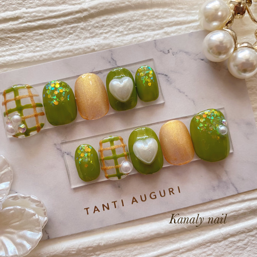 オーダー制】 緑 グリーン チェック柄 ハート ネイルチップ メンバー  