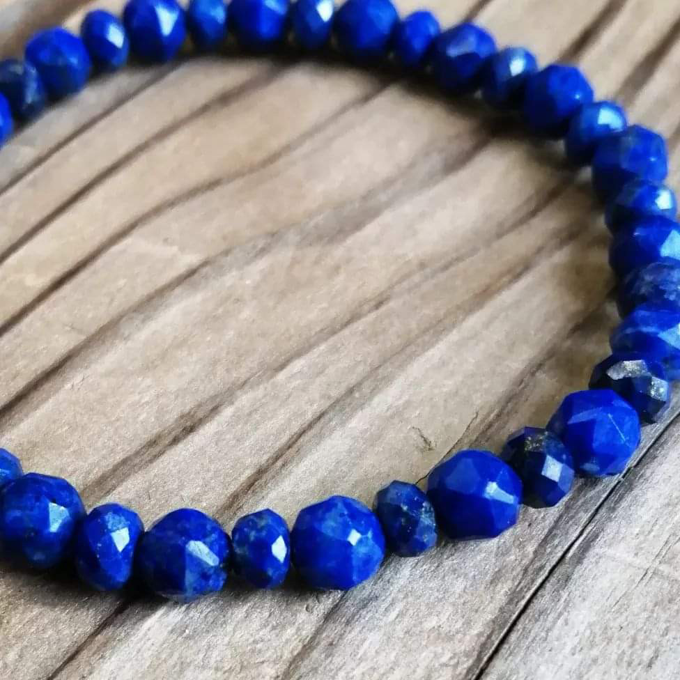 ◆アフガニスタン産ラピスラズリのブレスレット⁡ ⁡