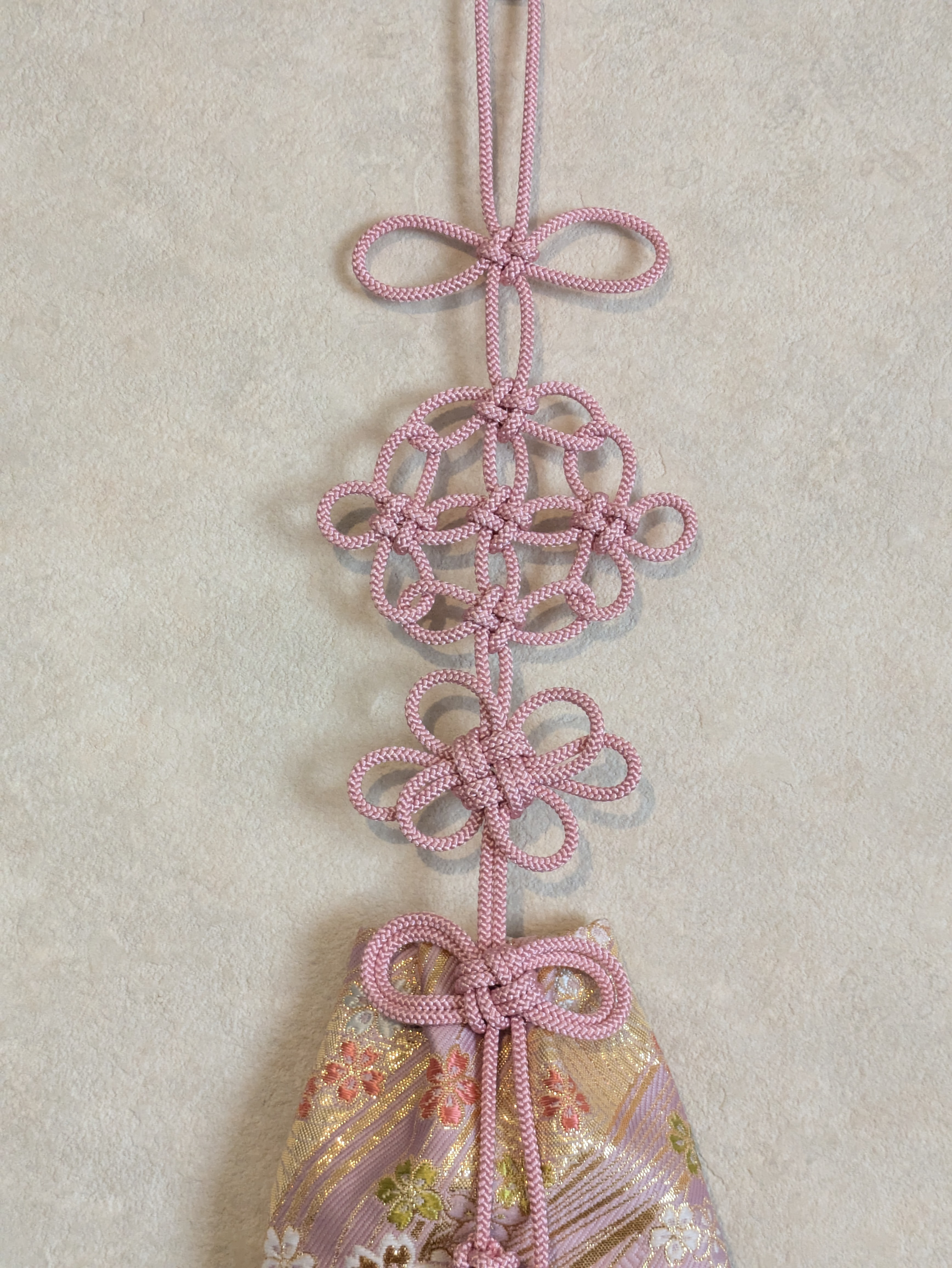 かりろく桜色（wall-hanging sachet)　　桃色の節句
