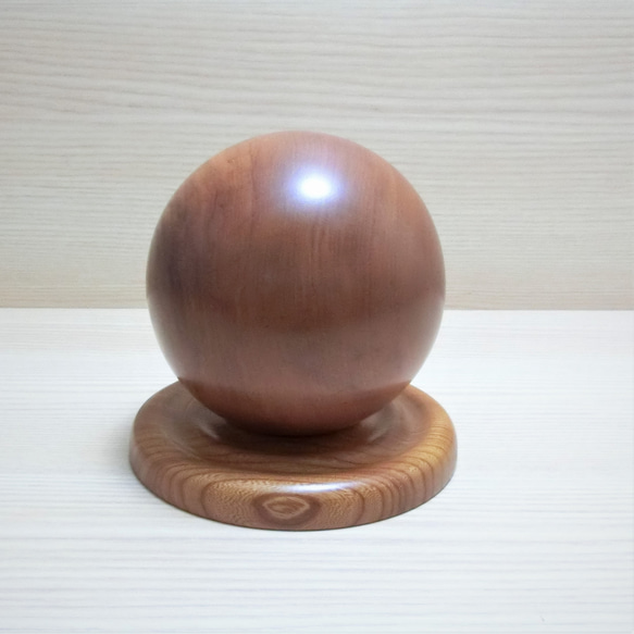 欅（ケヤキ）の木球オブジェ 5枚目の画像