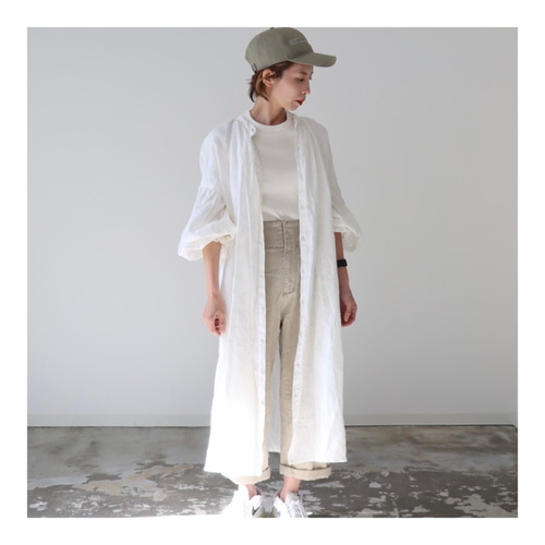 ヨーロッパリネン100%くるみボタンとお袖ギャザーのシャツワンピース