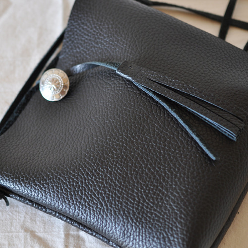 コンチョ＊本革シンプルサコッシュ ショルダーバッグ TT.MAKING