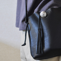 コンチョ＊本革シンプルサコッシュ ショルダーバッグ TT.MAKING