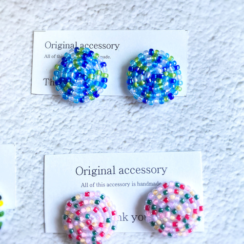 No.77【MIXカラー】 おはじき風 まん丸ビーズ刺繍ピアスor