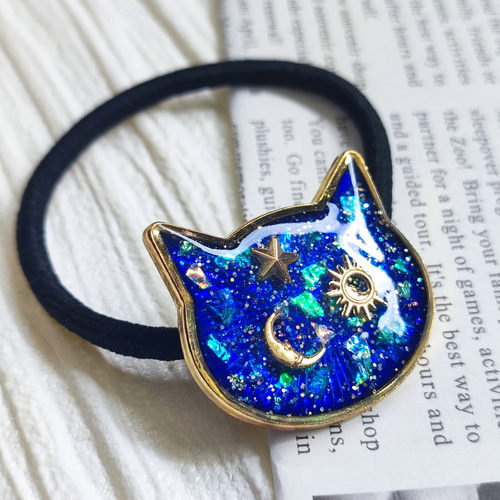 ブルーシェル猫ちゃんレジンヘアゴム