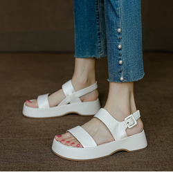 履けば履くほど足になじむ柔らかな本革使用 本革 レザー サンダル レディース 厚底 靴 ぺたんこ 軽い 柔らかい 上品 9枚目の画像