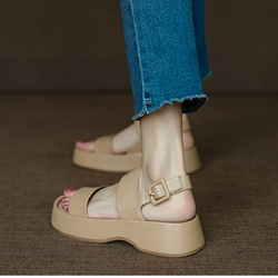 履けば履くほど足になじむ柔らかな本革使用 本革 レザー サンダル レディース 厚底 靴 ぺたんこ 軽い 柔らかい 上品 6枚目の画像