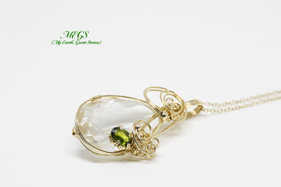 ヒマラヤ水晶&ダイオプサイト ～Force ワイヤーアートペンダントトップ