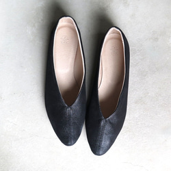 【人氣黑色系列！ ] Kasuri 黑色皮革高跟鞋❄︎日本製造❄︎ 第3張的照片