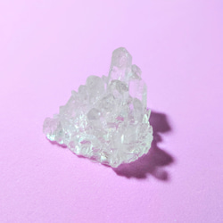 【オルゴナイト】水晶 クラスター型 天然石 オルゴナイト 1枚目の画像