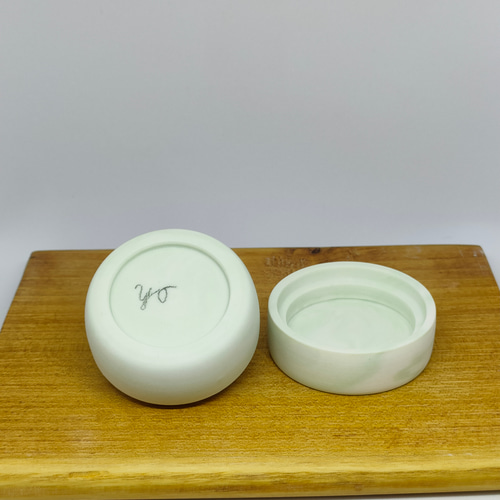 小川幸彦 天恵窯 焼〆 焼締め 香合 自然釉 灰釉 茶道具 Amazon.co.