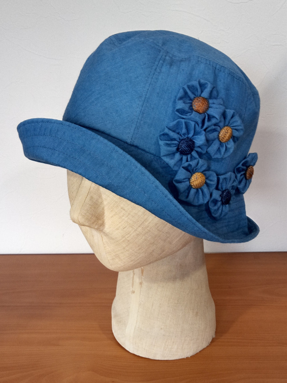 藍染の帽子・花 3枚目の画像