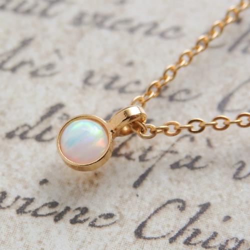 ホワイトオパールネックレス/10月誕生石 希望の石 華奢ゴールド