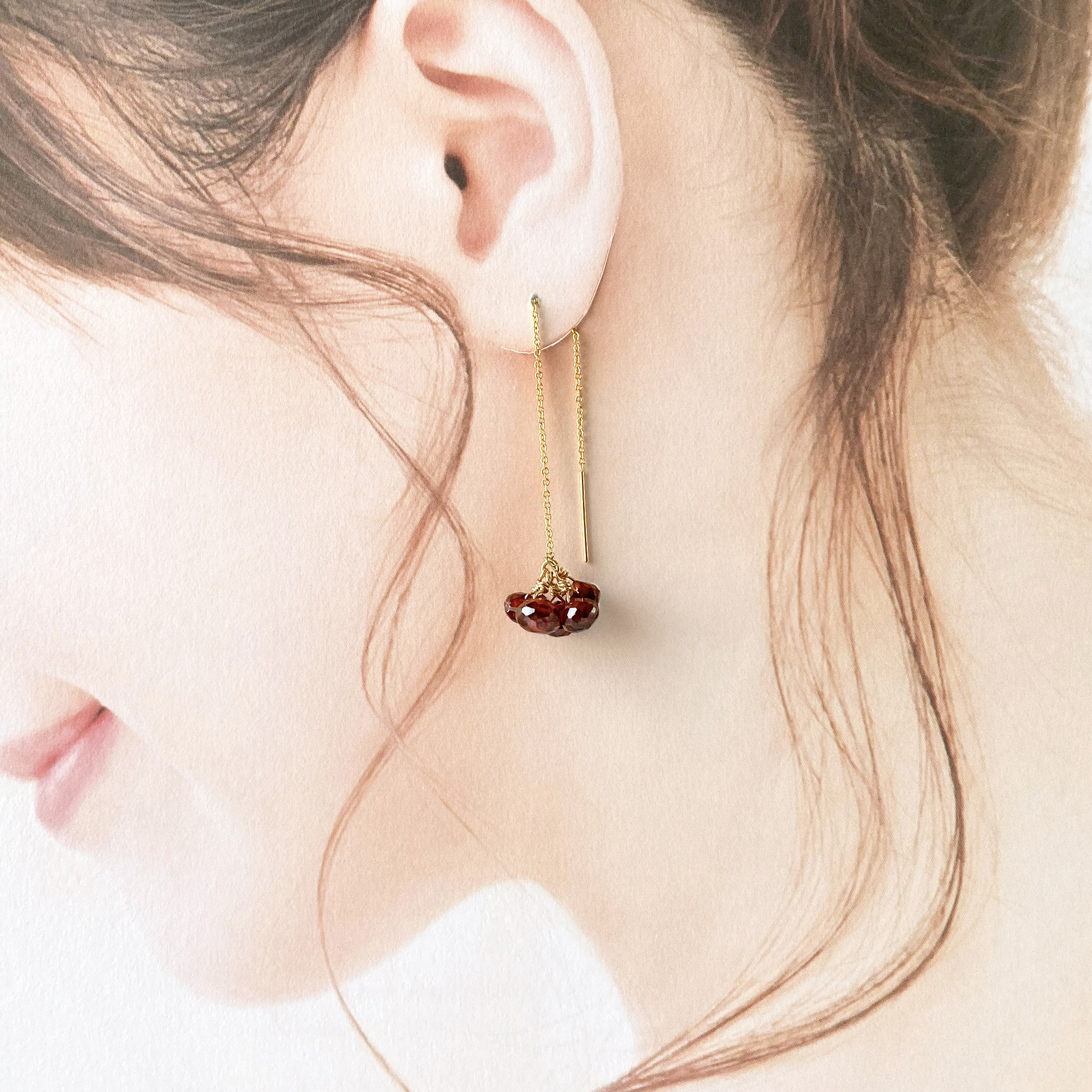 【再販／受注制作】14kgf / ガーネットのオニオンカット アメリカンピアス