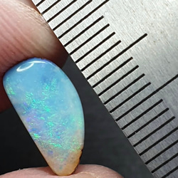 せせらぎのキラメキ♡ナチュラルボルダーオパール ルース 03 天然石 天然色 2枚目の画像