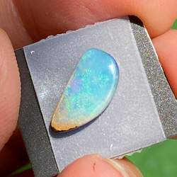 せせらぎのキラメキ♡ナチュラルボルダーオパール ルース 03 天然石 天然色 18枚目の画像