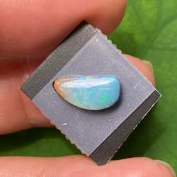 せせらぎのキラメキ♡ナチュラルボルダーオパール ルース 03 天然石 天然色 12枚目の画像