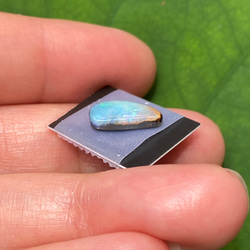 せせらぎのキラメキ♡ナチュラルボルダーオパール ルース 03 天然石 天然色 9枚目の画像