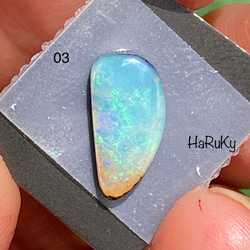 せせらぎのキラメキ♡ナチュラルボルダーオパール ルース 03 天然石 天然色 3枚目の画像