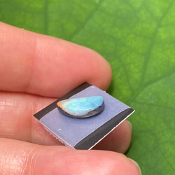 せせらぎのキラメキ♡ナチュラルボルダーオパール ルース 03 天然石 天然色 13枚目の画像