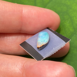 せせらぎのキラメキ♡ナチュラルボルダーオパール ルース 03 天然石 天然色 11枚目の画像