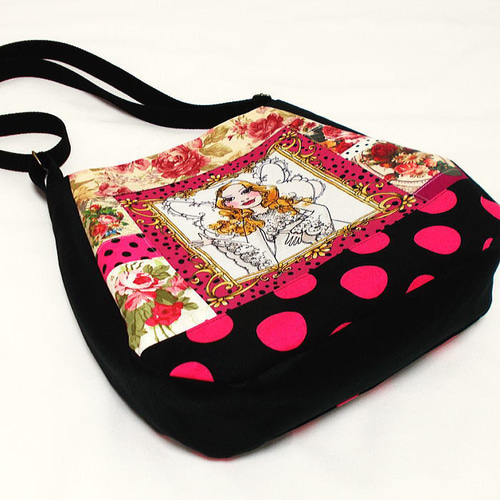 しずく型ショルダーバッグ ロラライハリス エンジェルレディ