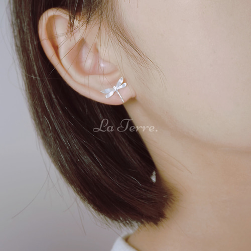 新作 勝ち虫 マット質感 silver925 トンボ デザインピアス ピアス