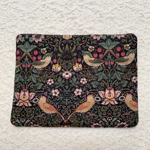 マルチケース＊ウィリアムモリス いちご泥棒(ブラック) ポーチ YUKI