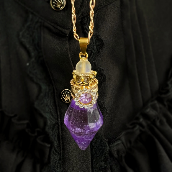 願いを叶える秘密の薬瓶(紫) no.138 4枚目の画像
