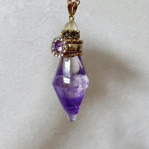 願いを叶える秘密の薬瓶(紫) no.138 6枚目の画像