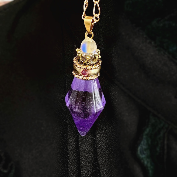 願いを叶える秘密の薬瓶(紫) no.138 3枚目の画像