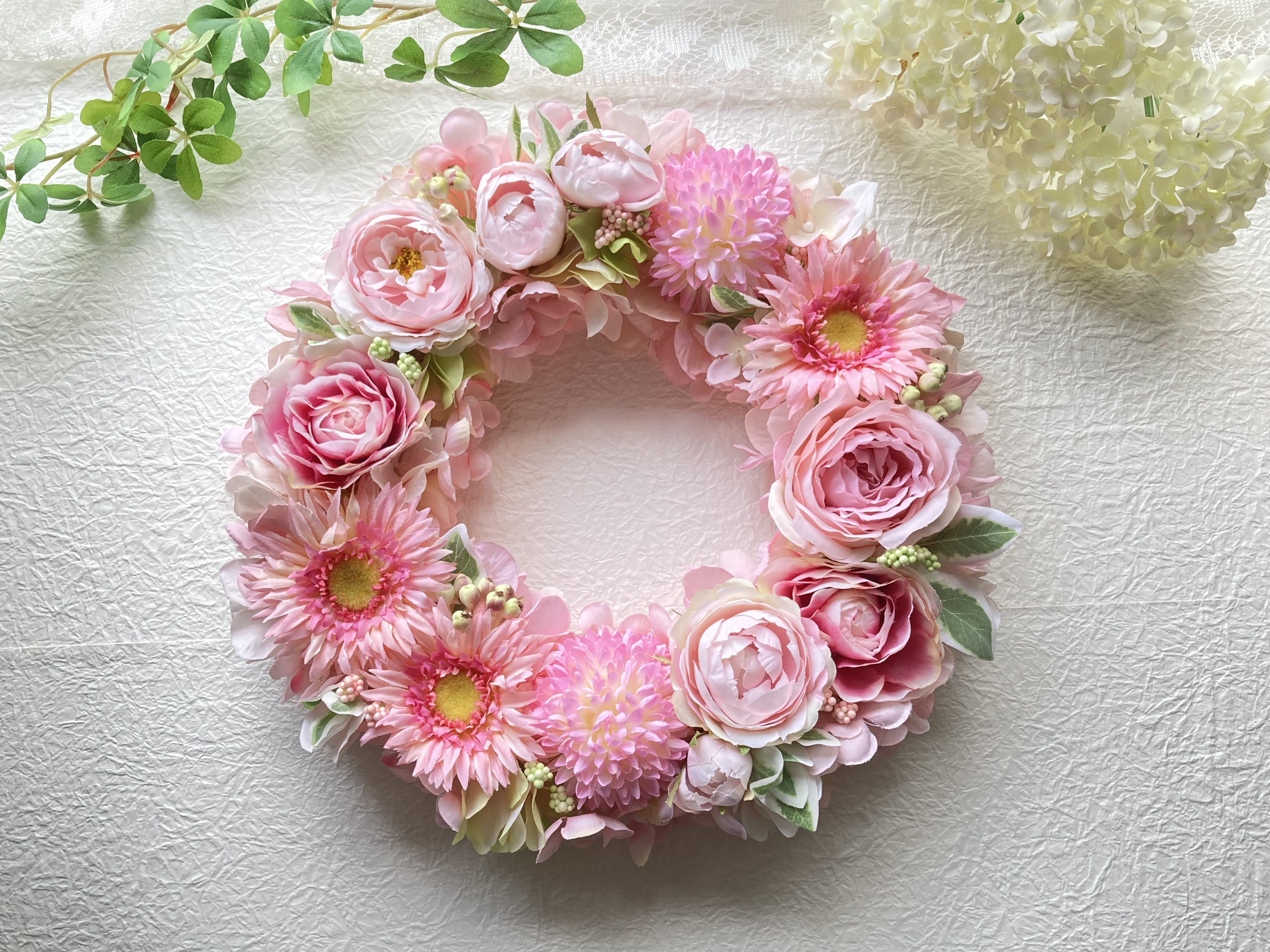 SALE 限定1点アーティシャルフラワー ガーベラアジサイ薔薇ピンク系リース 玄関に飾れるインテリア 母の日ギフト