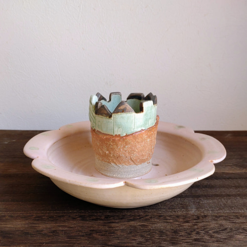 植木鉢陶器 多肉植物の魅力植木鉢 ドーナツ型 「ピンクグレージュ 丘の