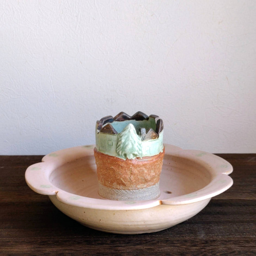 ベーシールです同梱ドーナツ型タイプ陶器鉢お一つ！宅配。お菓子陶器鉢シリーズ 植木鉢陶器 多肉植物の魅力植木鉢 ドーナツ型 「ピンクグレージュ 丘の