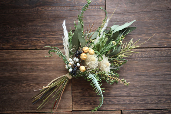 フィリカを使った初夏のグリーンスワッグ＊ミニスワッグ◎約30センチ  