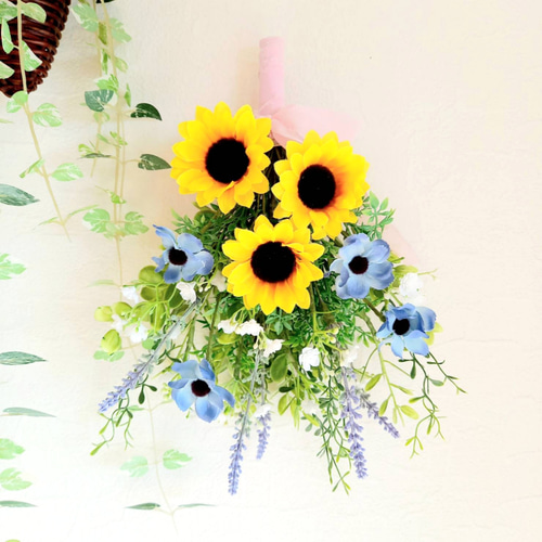 極美品✨SWAROVSKI ひまわり　Flower Dreams ヒマワリ　箱 極美品✨SWAROVSKI ひまわり Flower Dreams ヒマワリ 箱