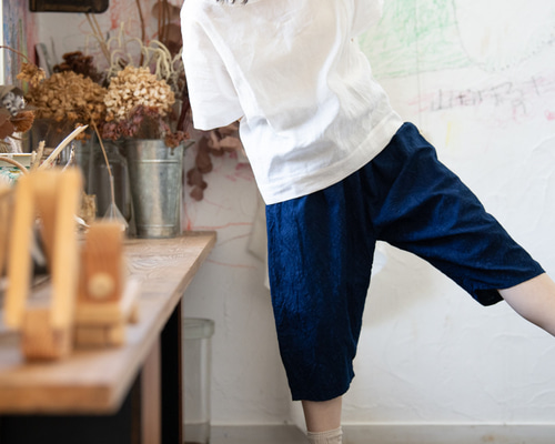 藍染Organic Cotton ゆったり7分丈パンツ【葉模様生地】 ハーフ