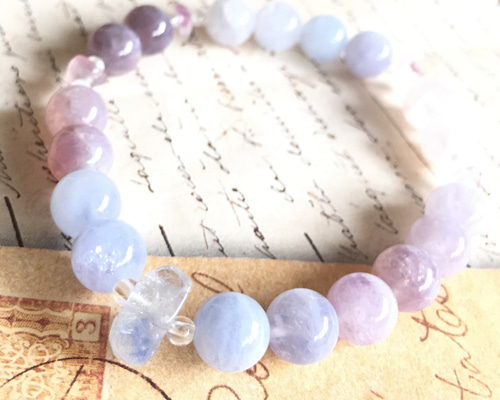 ハートチャクラを活性化し、エネルギーを円滑に循環させる✴︎穏やかな  