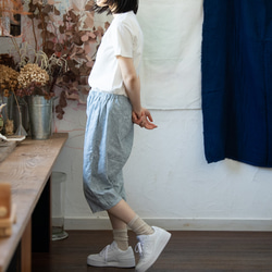 Organic Cotton ゆったり７分丈パンツ　ジュニパーベリー染め【葉模様生地】 6枚目の画像