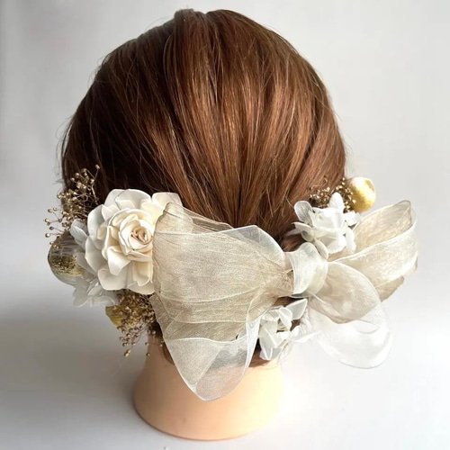 大きなチュールリボンとお花いっぱいの髪飾り ヘアピン ululala flower