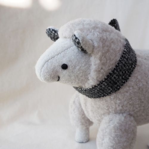 ヒツジさん ぬいぐるみ kuzoomiko 通販 16171764｜Creema(クリーマ)