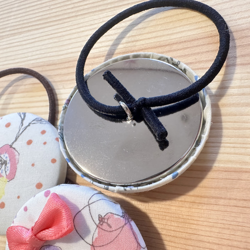 5⁑ リバティのヘアゴム（44ミリくるみボタン）リボン ヘアゴム  