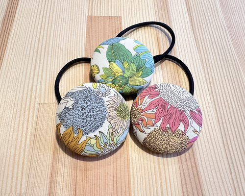 ヘアゴム No.44 13⁑ リバティのヘアゴム（44ミリくるみボタン） ヘアゴム kinoppi_shop