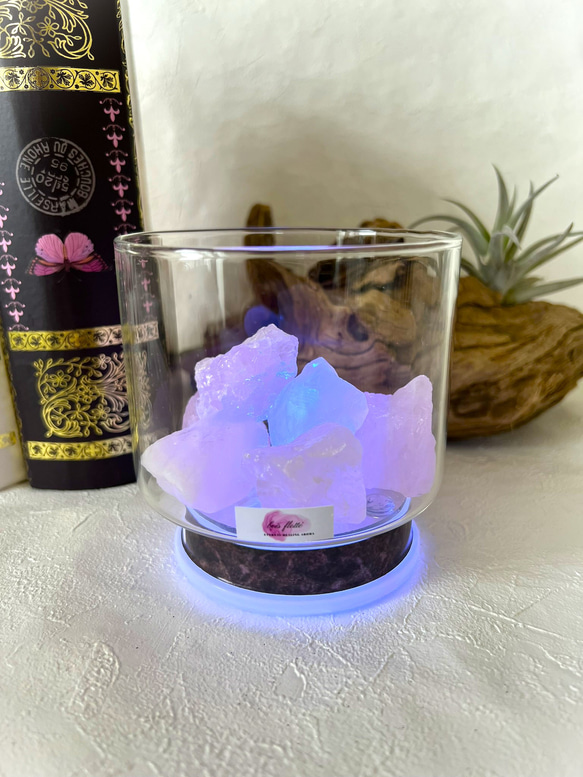 やさしく光る天然石のアロマディフューザー【白紫陽花 】 3枚目の画像