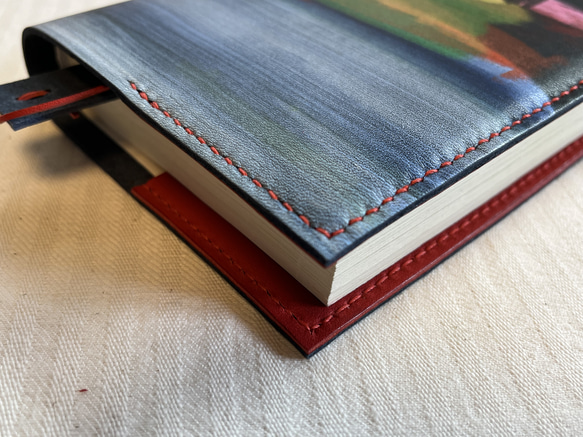 ハンドメイド手縫『濃紺の革の文庫カバー：シャドー』 4枚目の画像