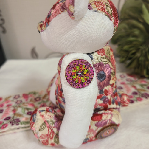 インド刺繍リボンのスヤスヤうさぎちゃん 自作ぬいぐるみ 無属性 2025