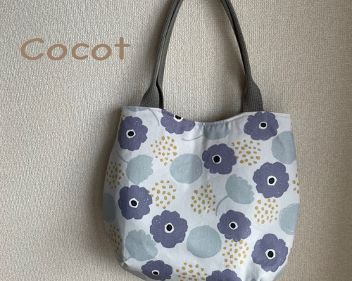受注》北欧柄薄紫の花たちの丸いラインのトートバッグ トートバッグ