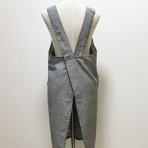 かぶるだけエプロン☆先染綿麻スペックでカジュアルに！（ブラック） 2枚目の画像