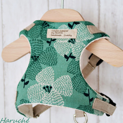 犬用 ❁エプロンハーネス❁ 北欧風お花柄 カラー：ミントグリーン